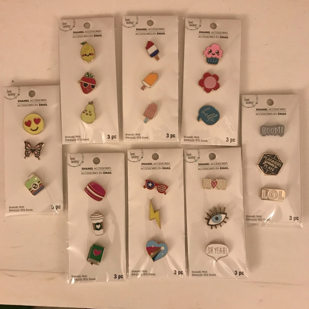 💚3/$20💚Any 3 pins💚Mix n match. Enamel Pins